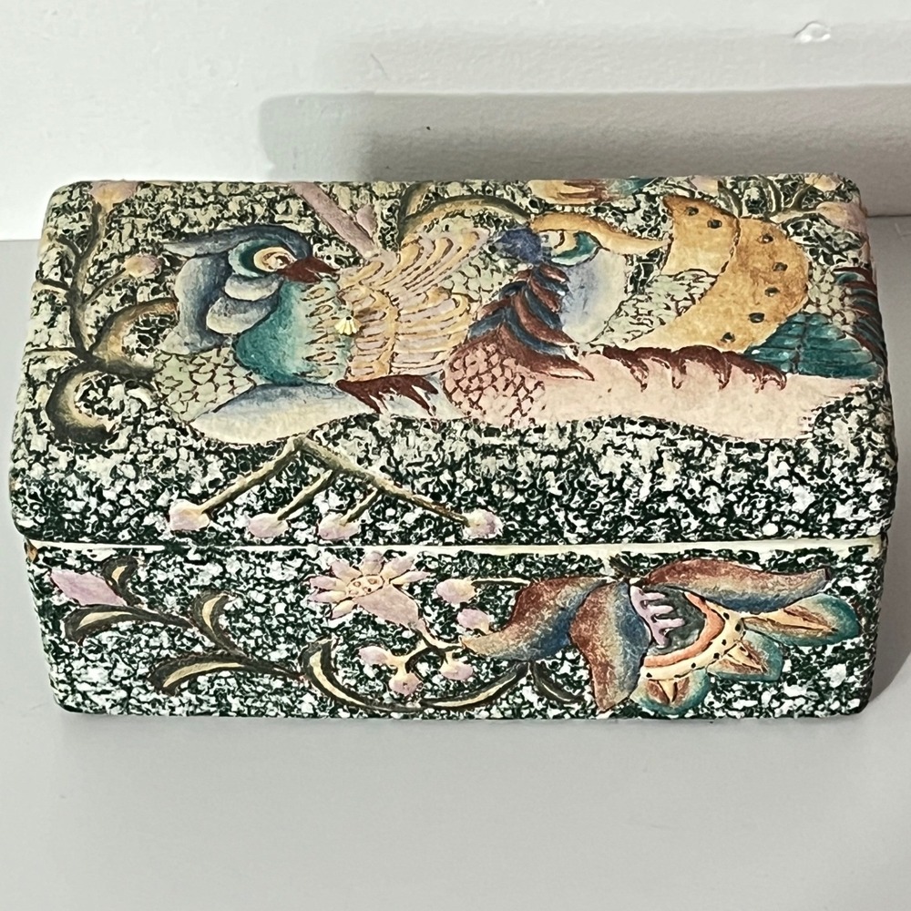 Unbranded Ceramic Trinket Box  Green Floral Bird Hand‎ Painted Textured
